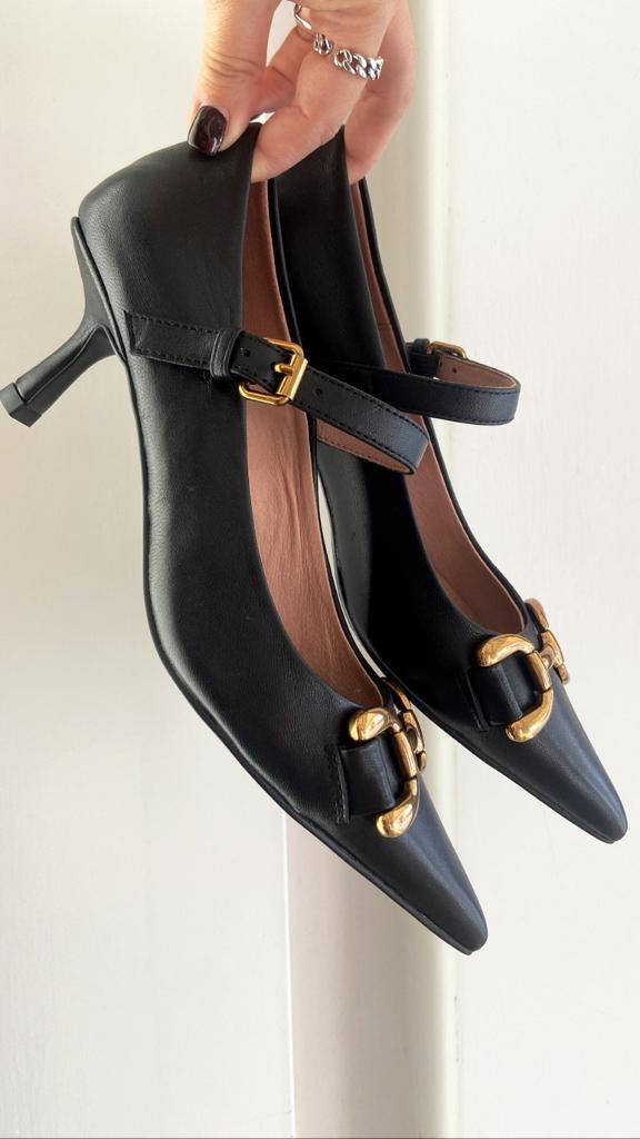 Scarpa a punta con morsetto - GIULIA F.