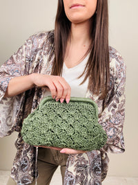 Clutch in rafia (più colori)