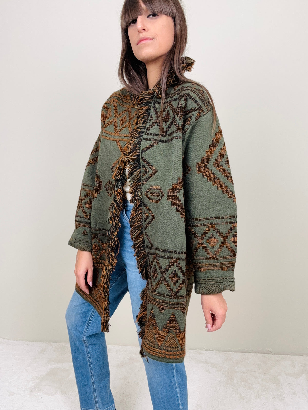 Cardigan etnico militare