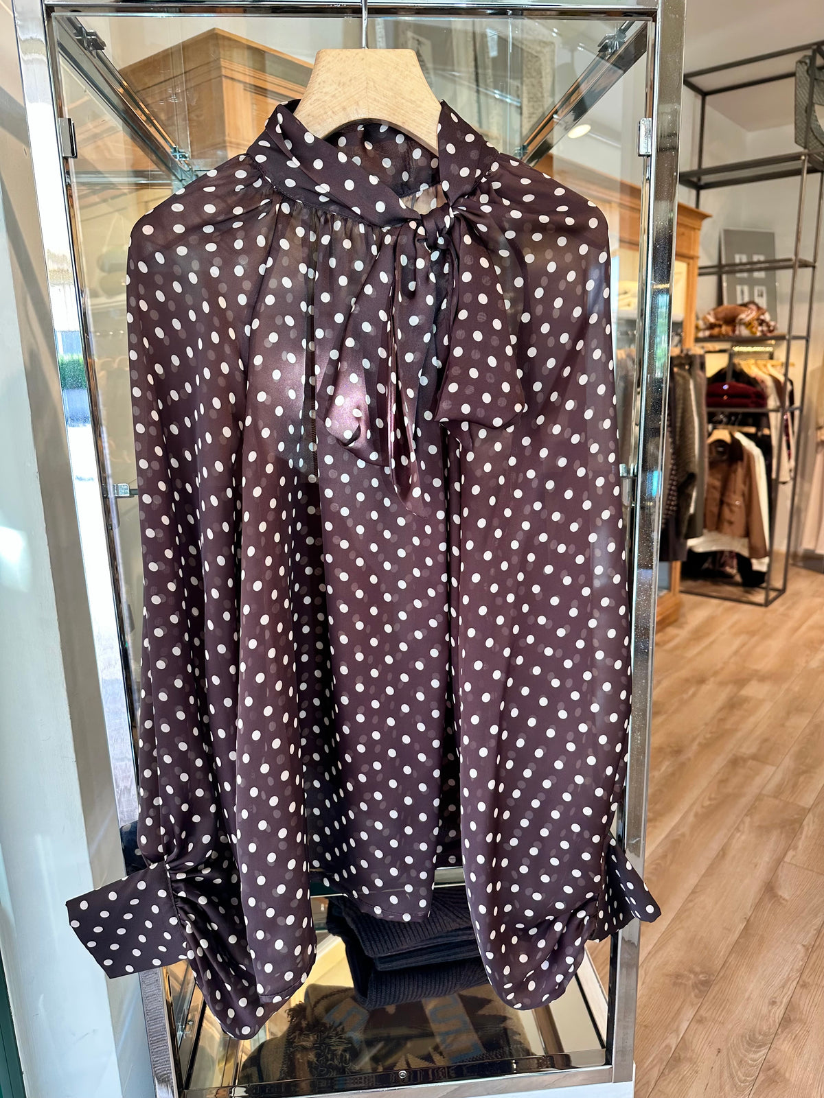 Camicia a pois con fiocco (più colori)