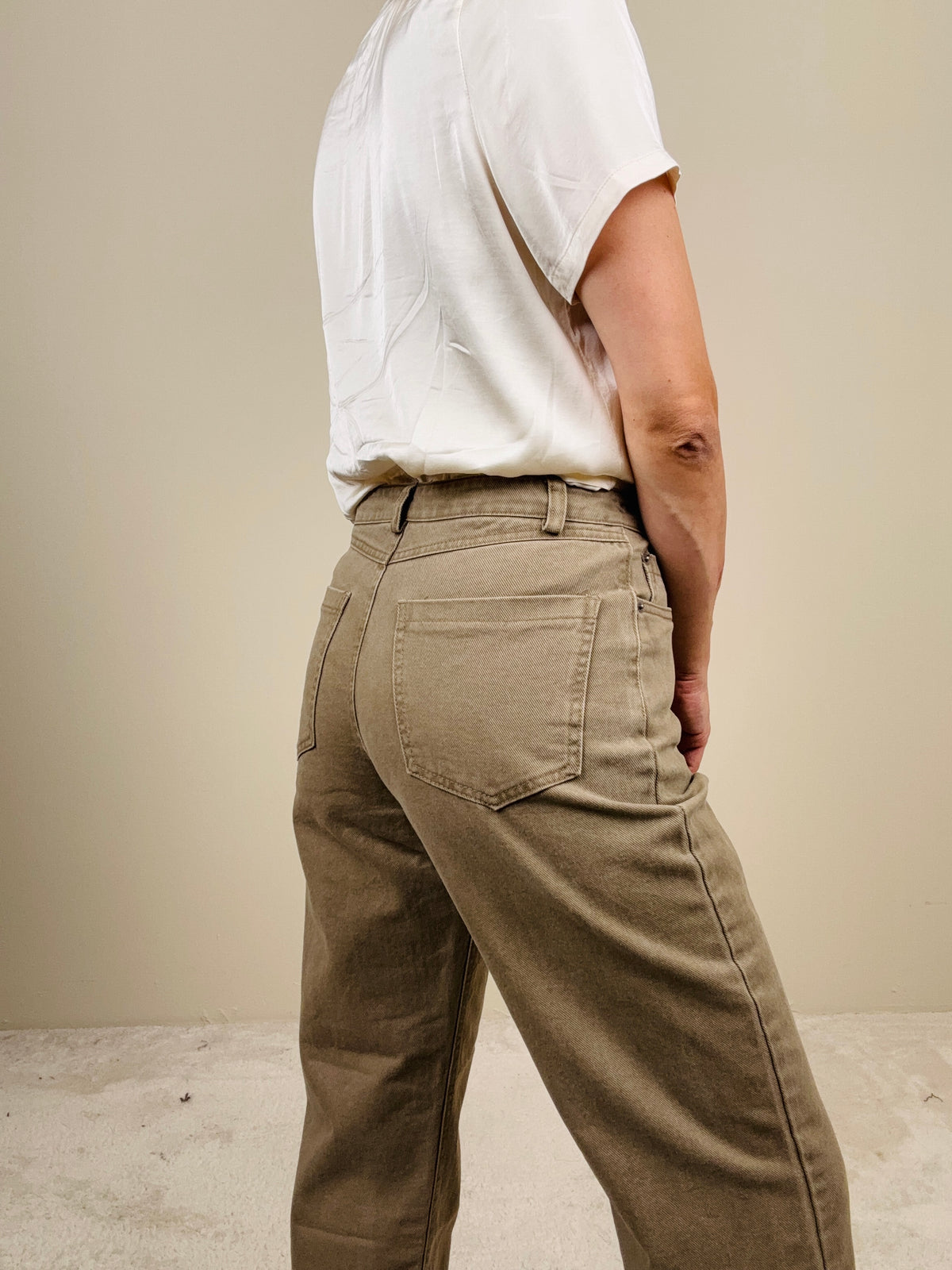 Jeans sfrangiato (più colori)