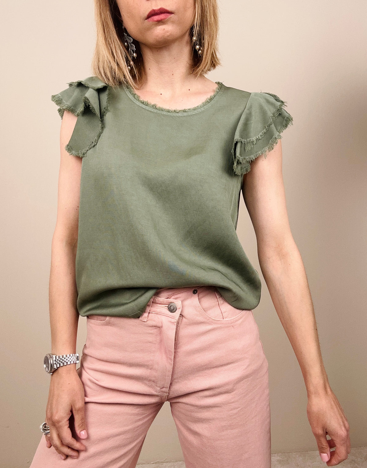 Blusa con manica sfrangiata (più colori)