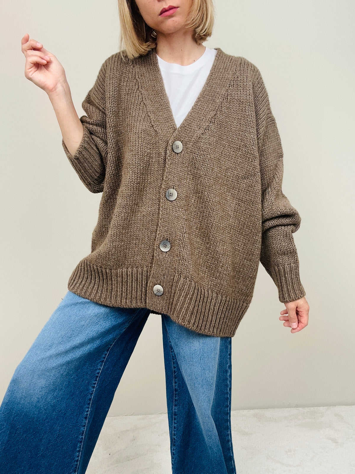 Cardigan over cacao