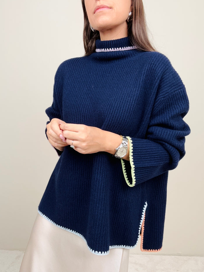Maglione ricami blu notte