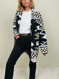 Cardigan bianco e nero