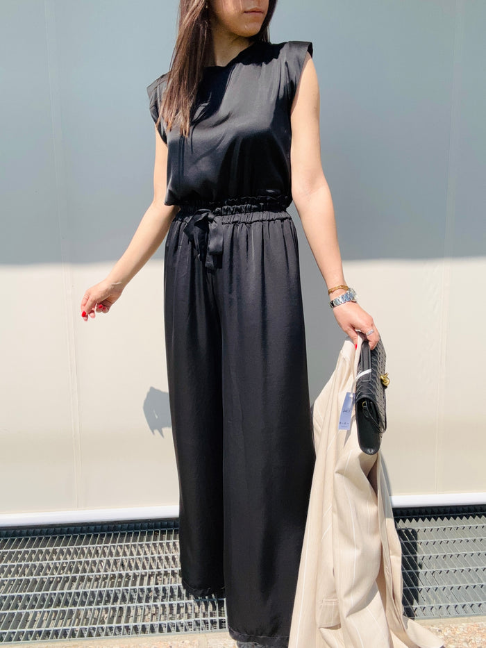 Completo smanicato nero