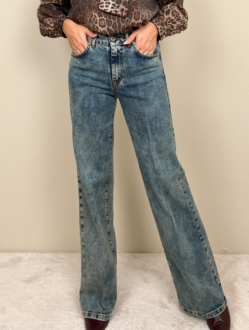 Jeans gamba dritta