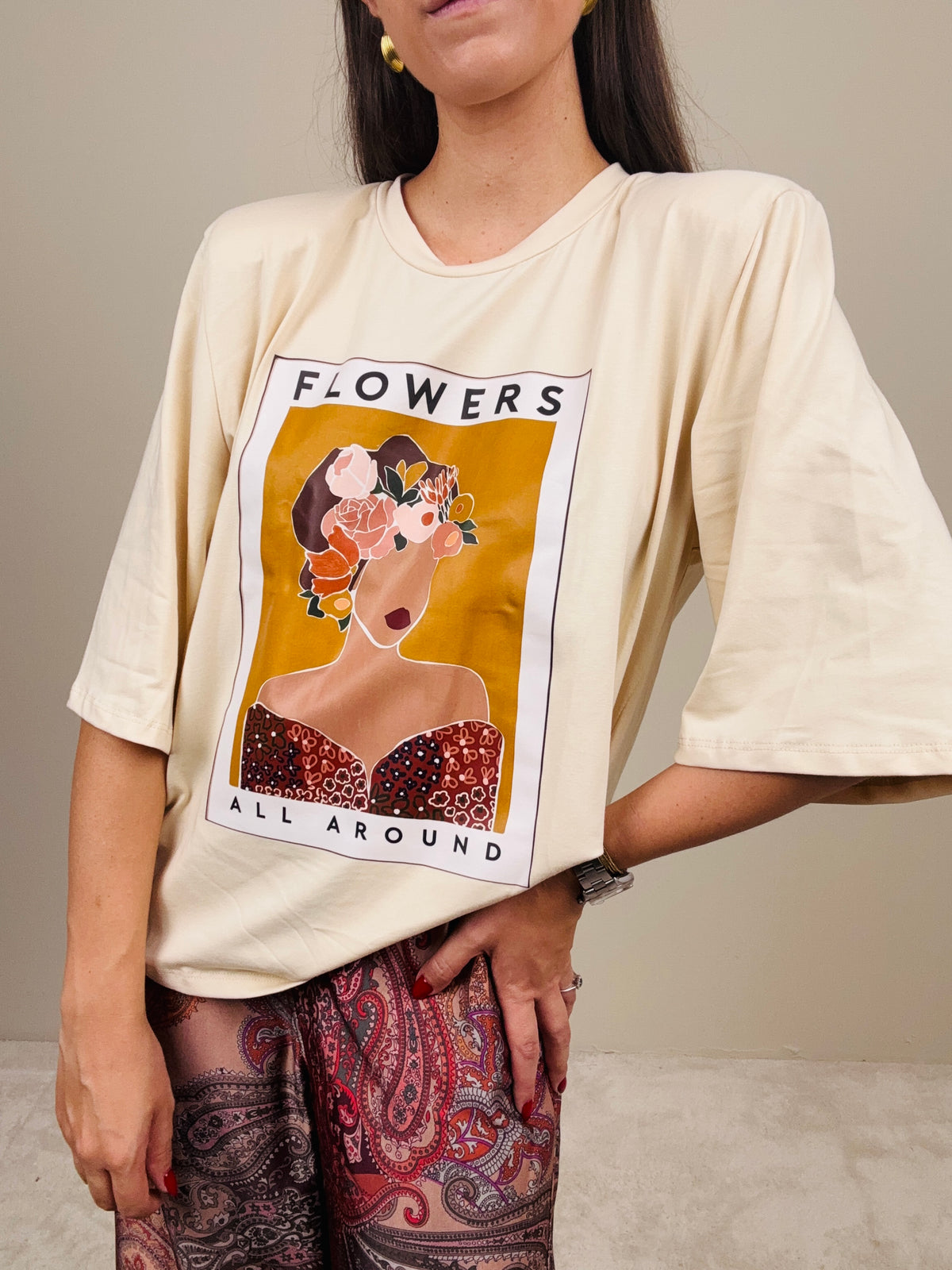T-shirt flowers all around avorio