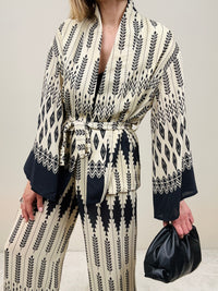 Kimono con fantasia geometrica