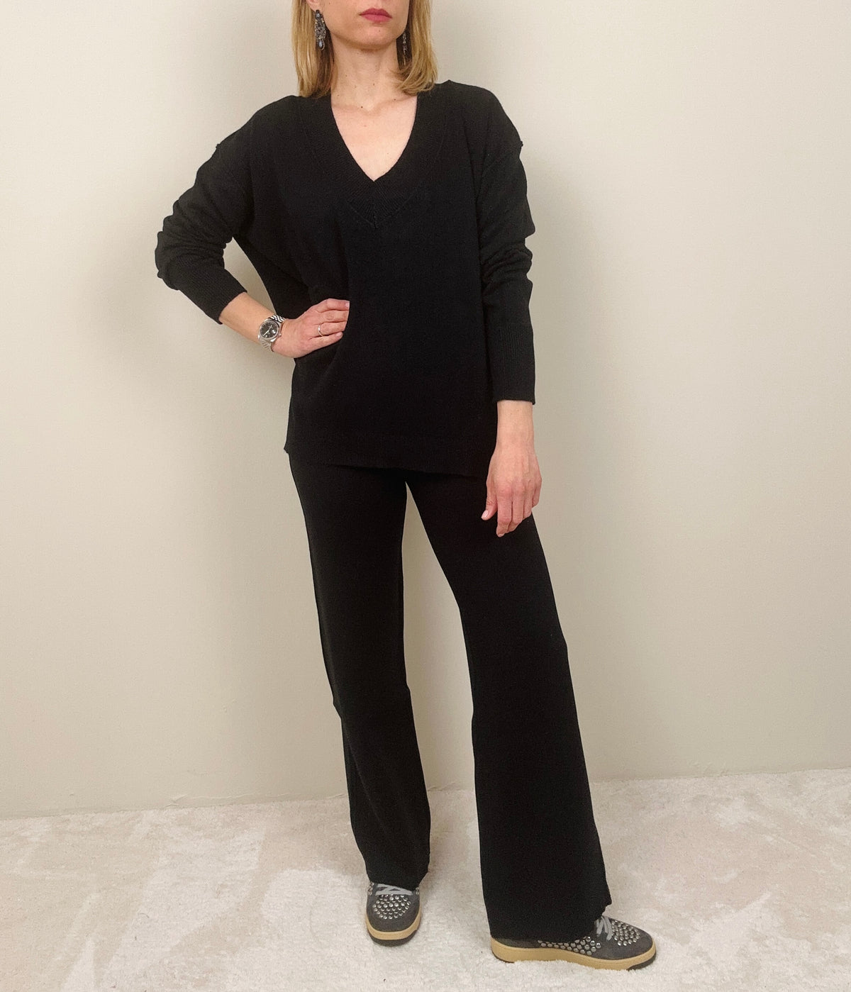 Tuta in maglia con scollo (più colori)