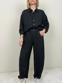 Pantalone in lino nero modello ballon