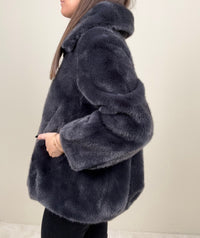 Eco pelliccia grigio fumo