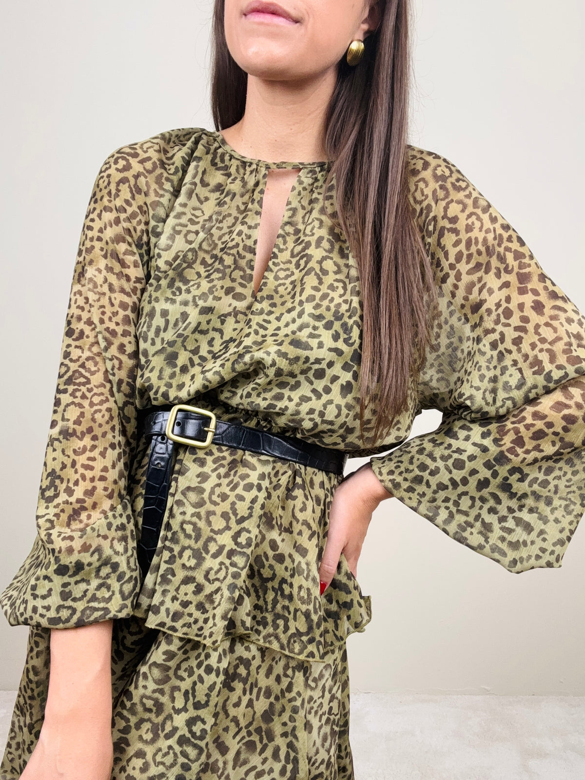 Abitino leopardato verde