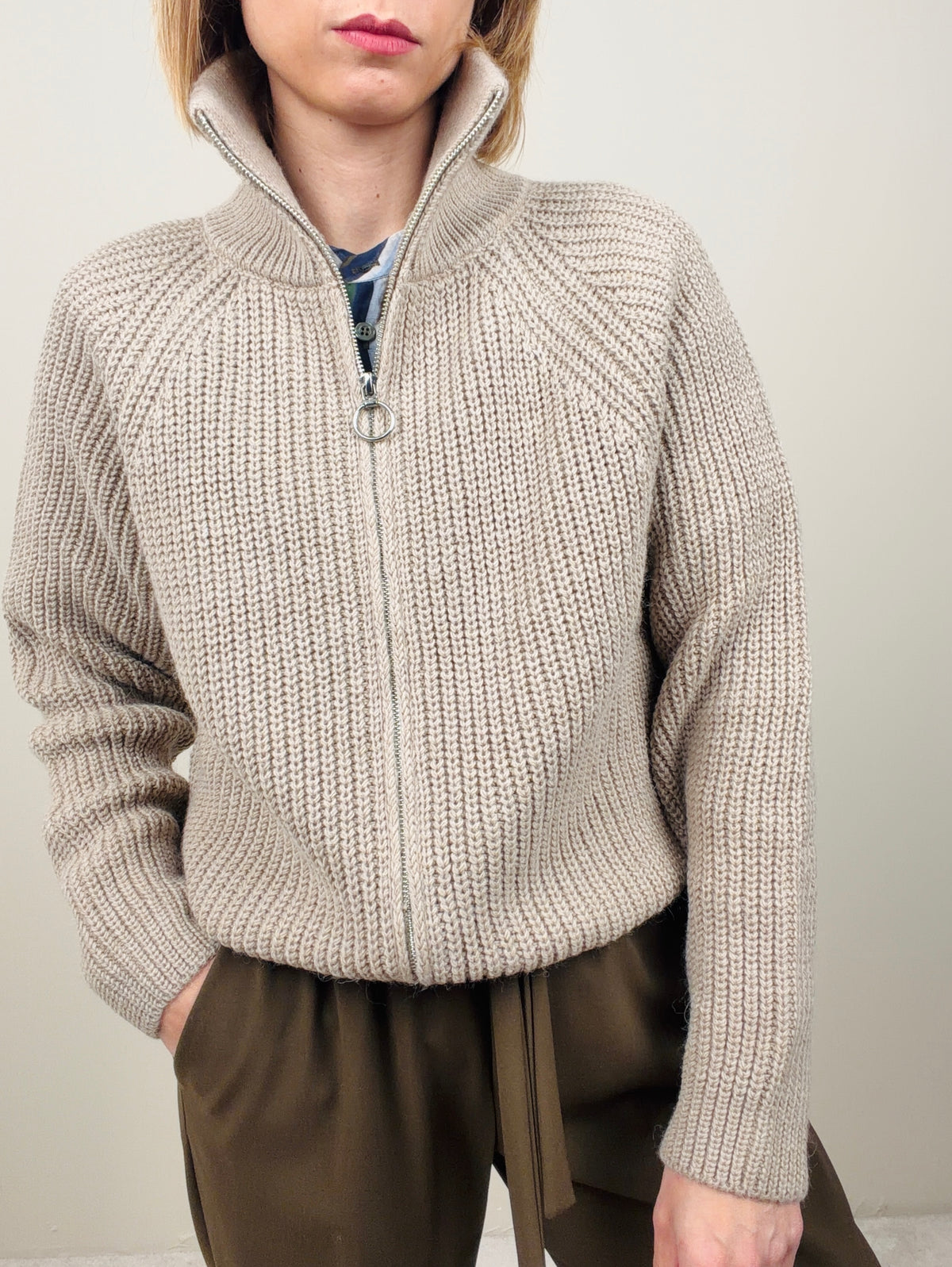 Maglione con zip lunga (più colori)