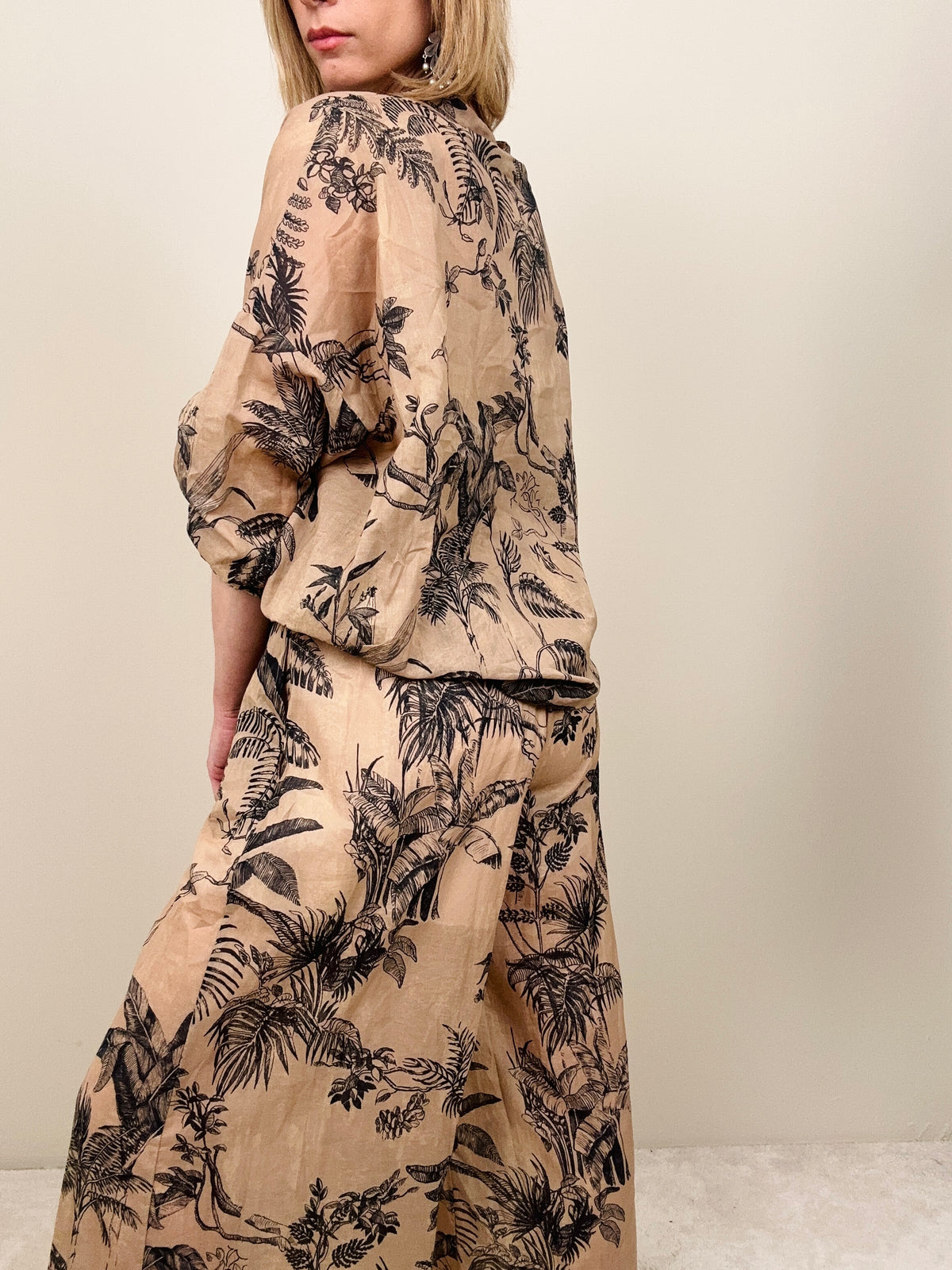 Pantalone in fantasia tabacco-nero