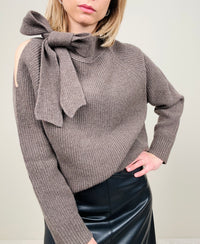 Maglione con fiocco 100%lana