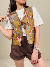 Gilet con laccetto