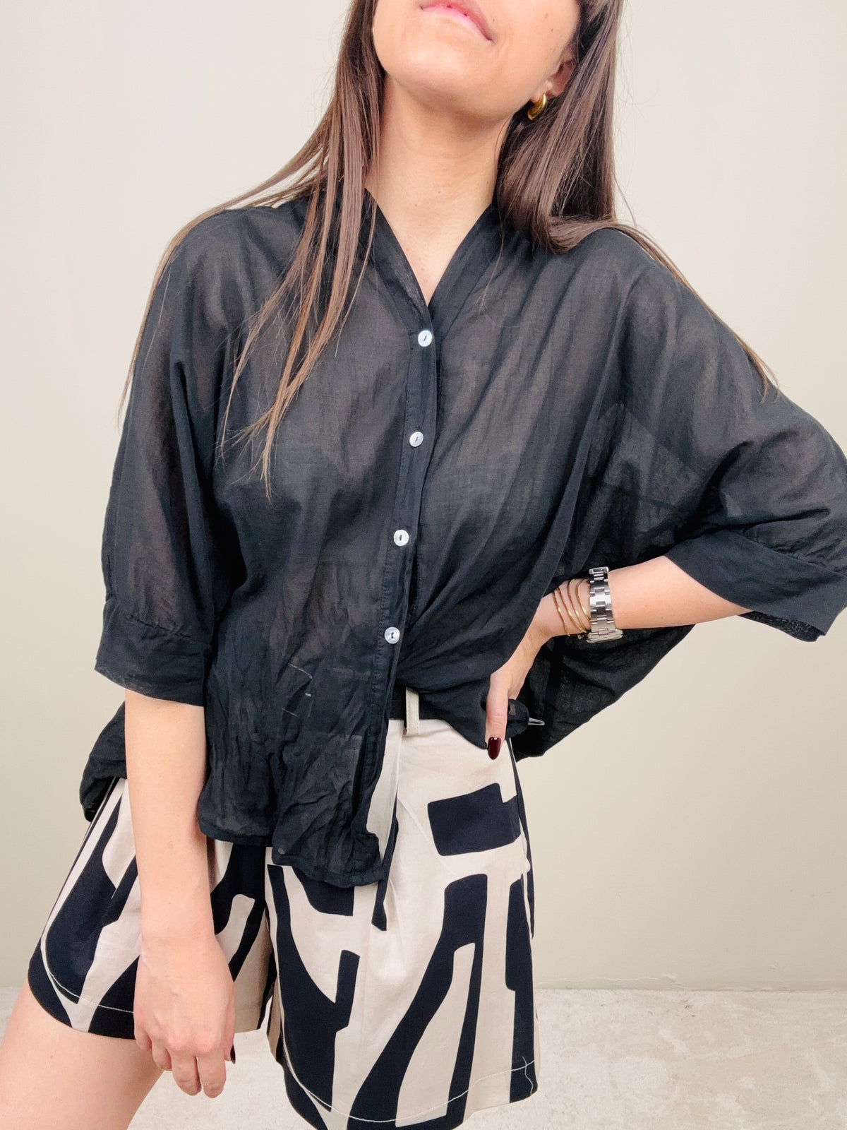 Camicia in mussola nera