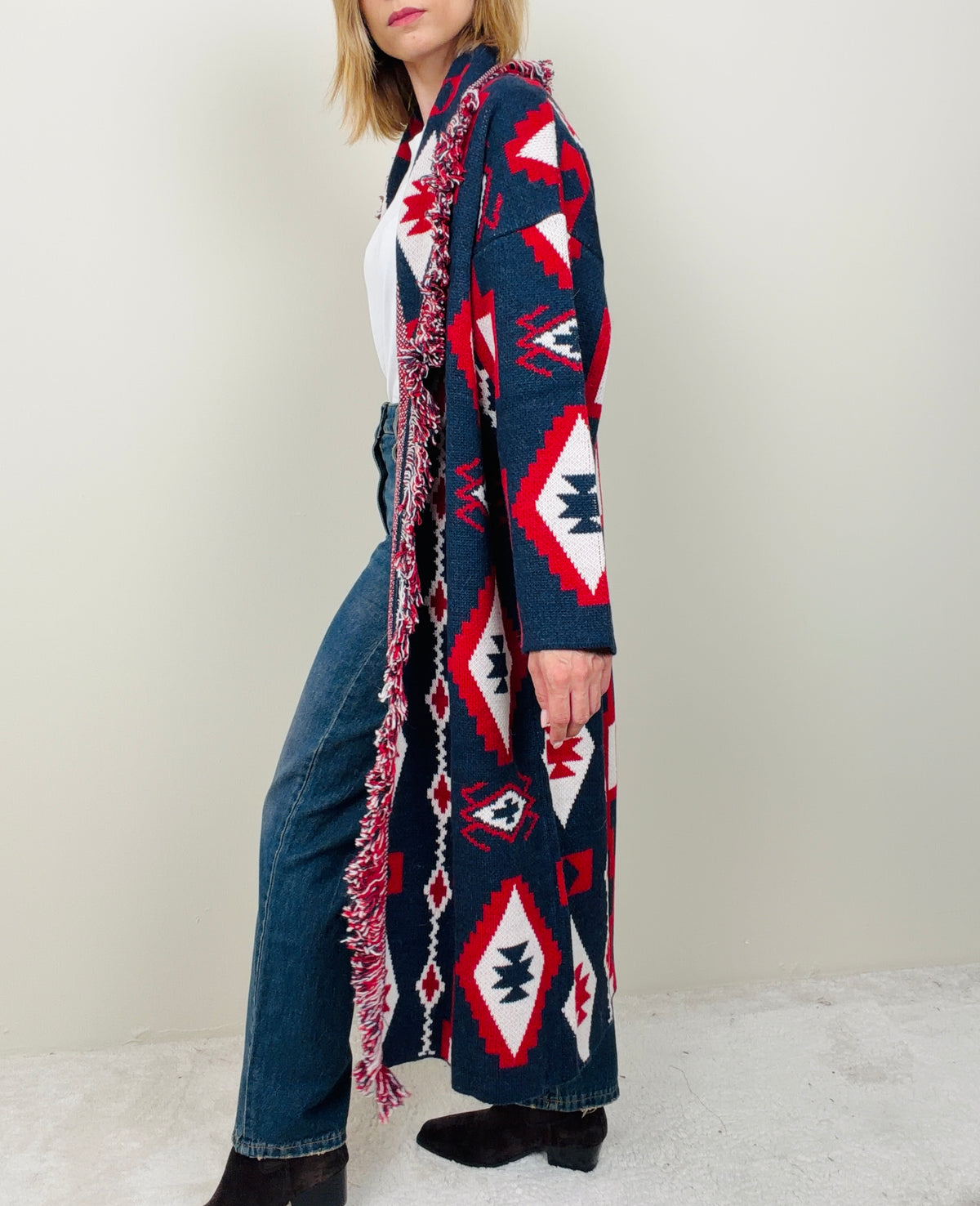 Cardigan geometrico lungo