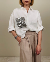 Camicia in lino bianca con taschina paillettes