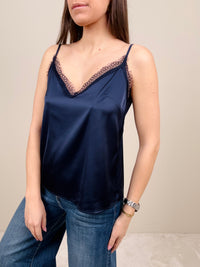 Top con pizzo (più colori)