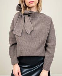 Maglione con fiocco 100%lana