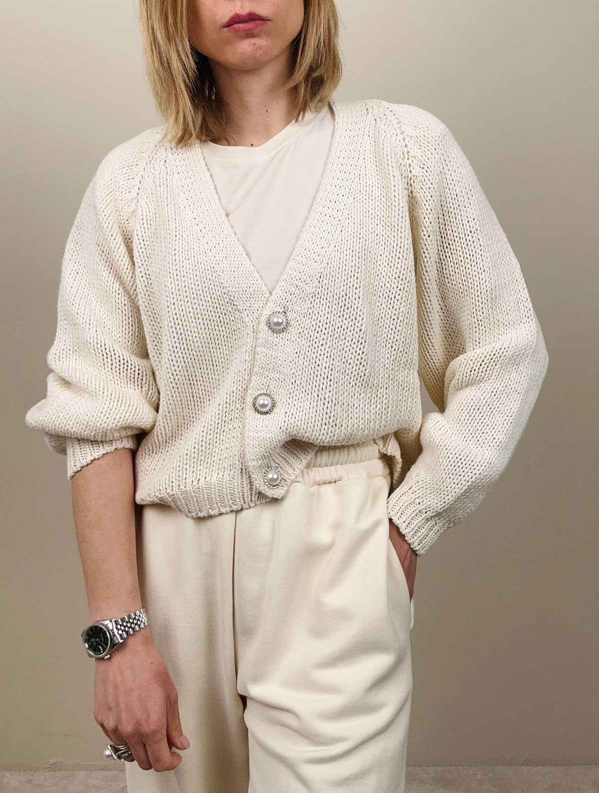 Cardigan con bottoni gioiello