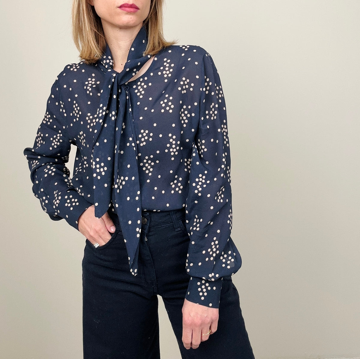 Camicia blu in fantasia