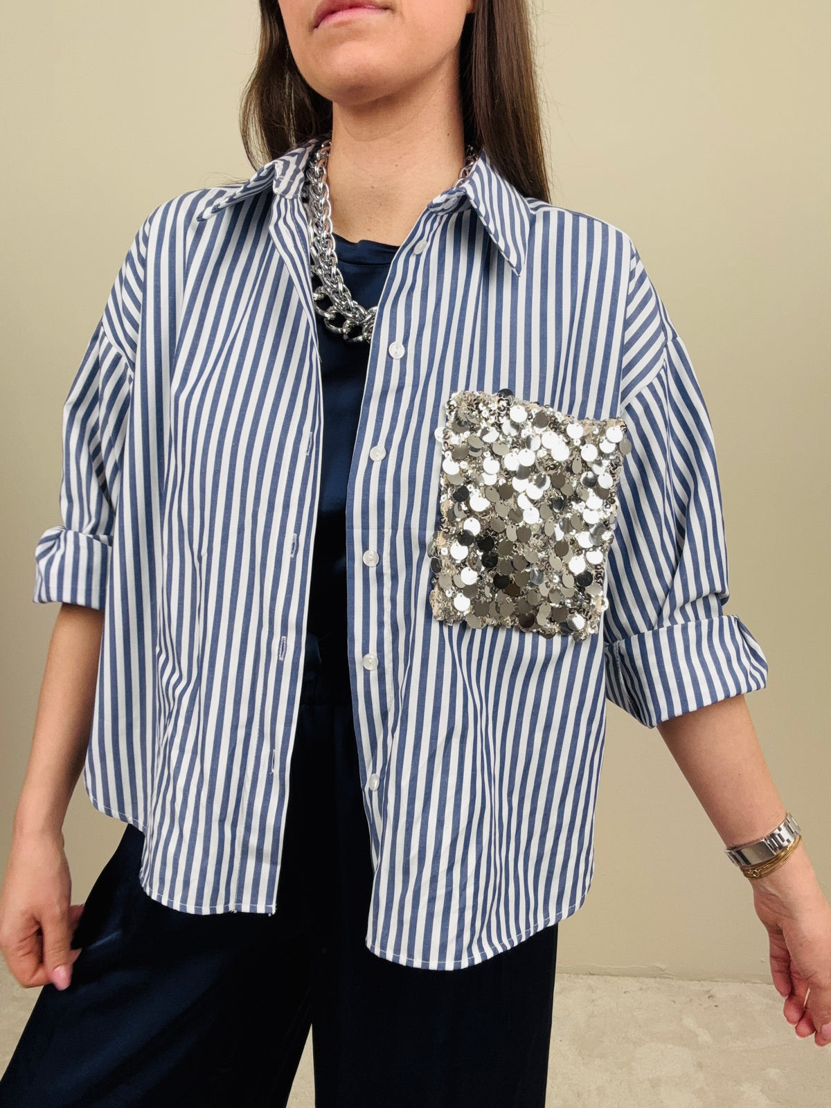 Camicia righe e paillettes