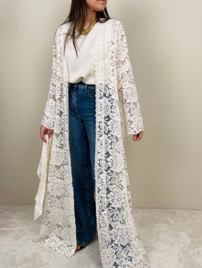 Kimono in pizzo con fusciacca