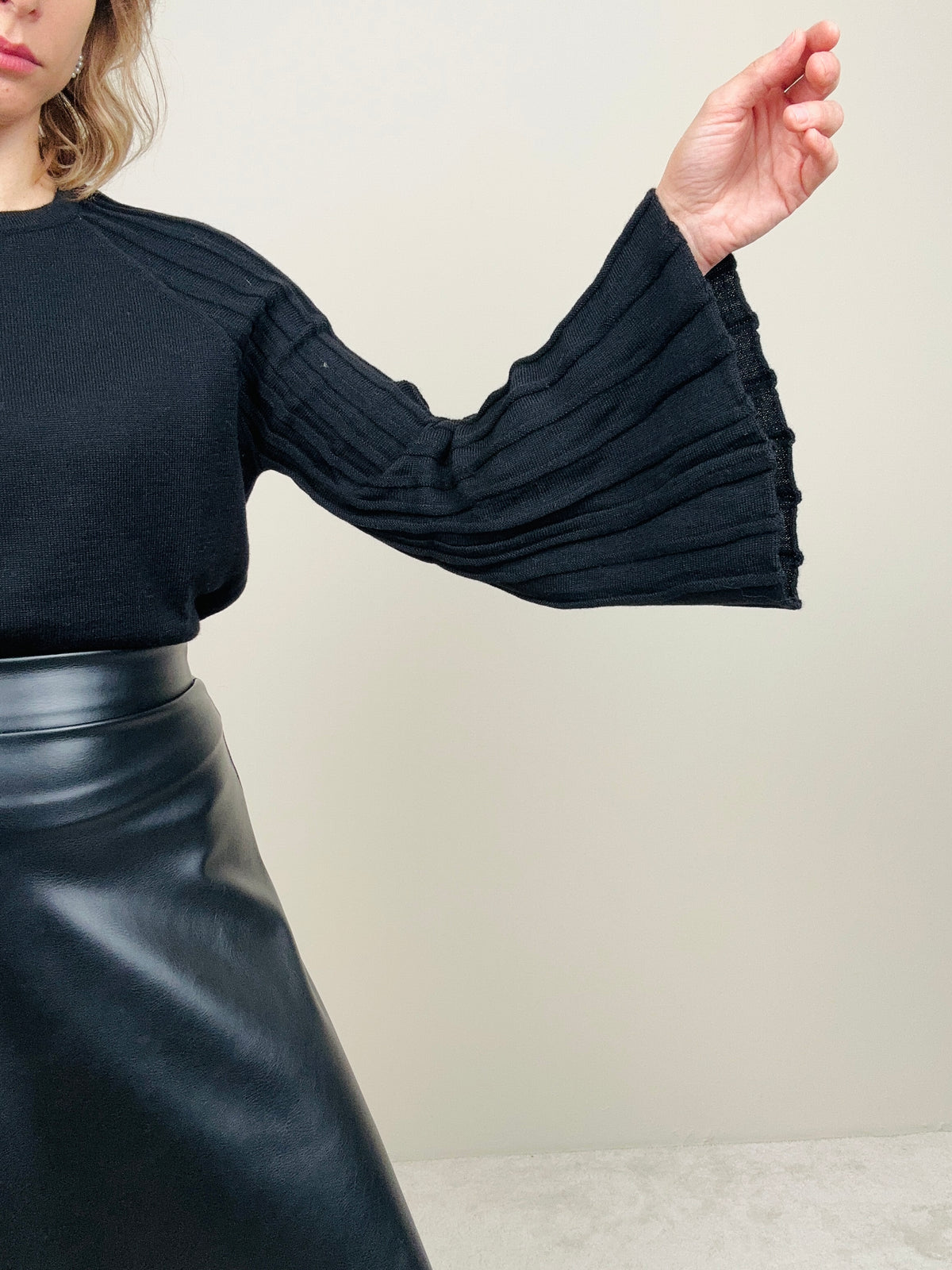 Maglioncino manica lavorata