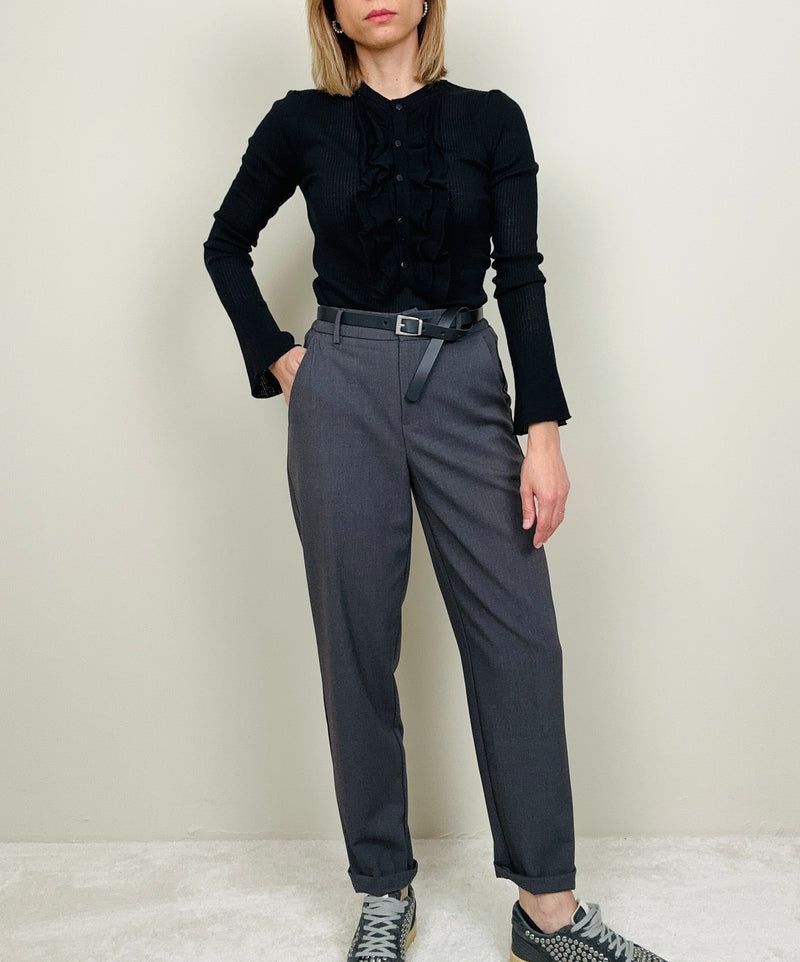 Pantalone grigio asciutto