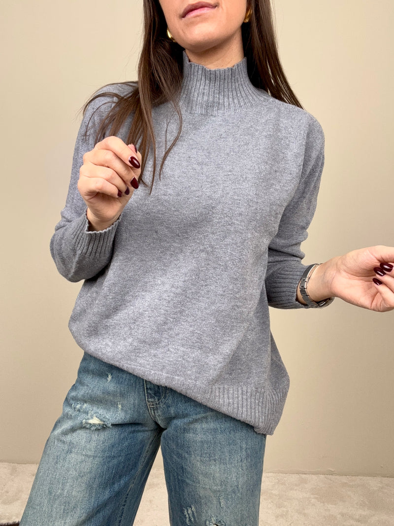 Maglioncino Adele (più colori)