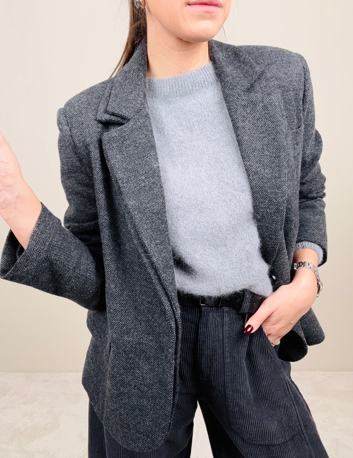 Maglione in angora grigio