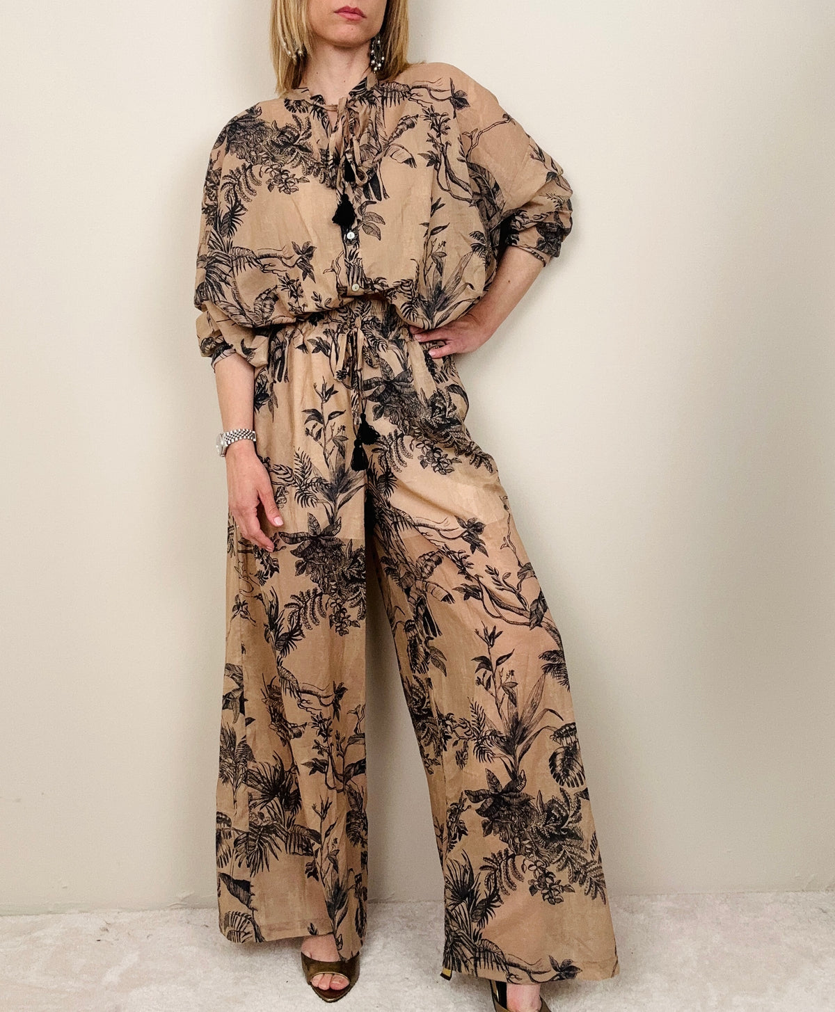 Pantalone in fantasia tabacco-nero