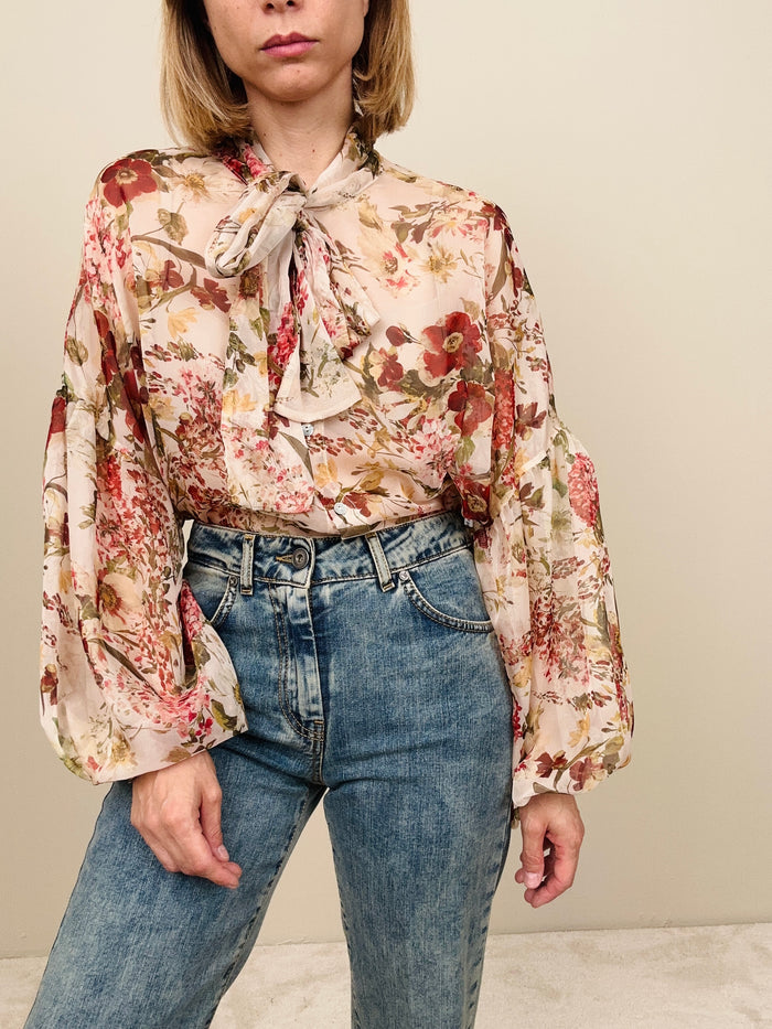 Camicia con fiocco crema