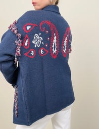 Cardigan con colletto e bottoni