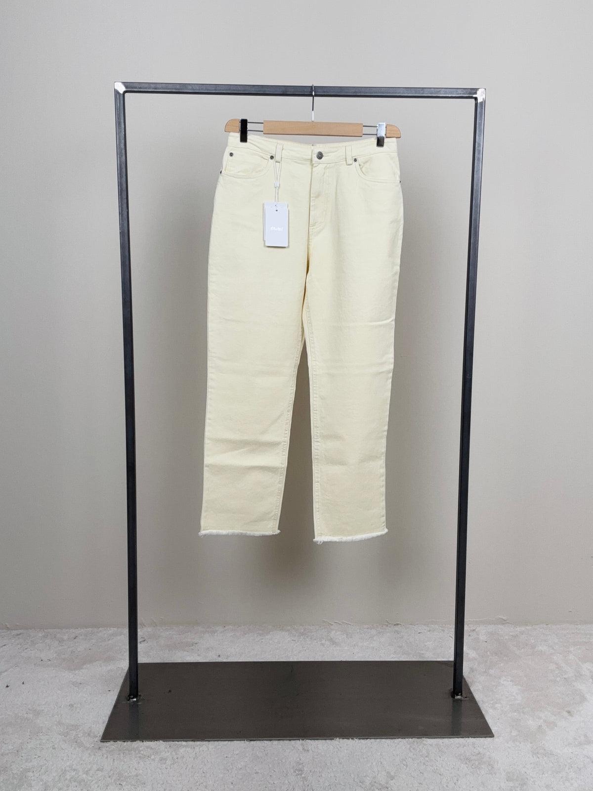 Jeans sfrangiato (più colori)
