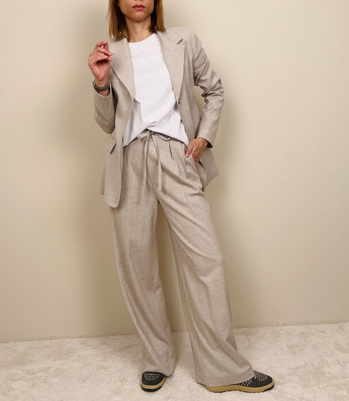 Pantalone completo cacha