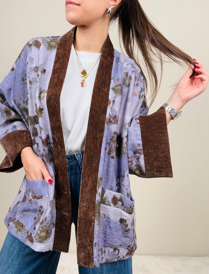 Kimono fiori astratti
