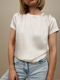 T-shirt in viscosa (più colori)