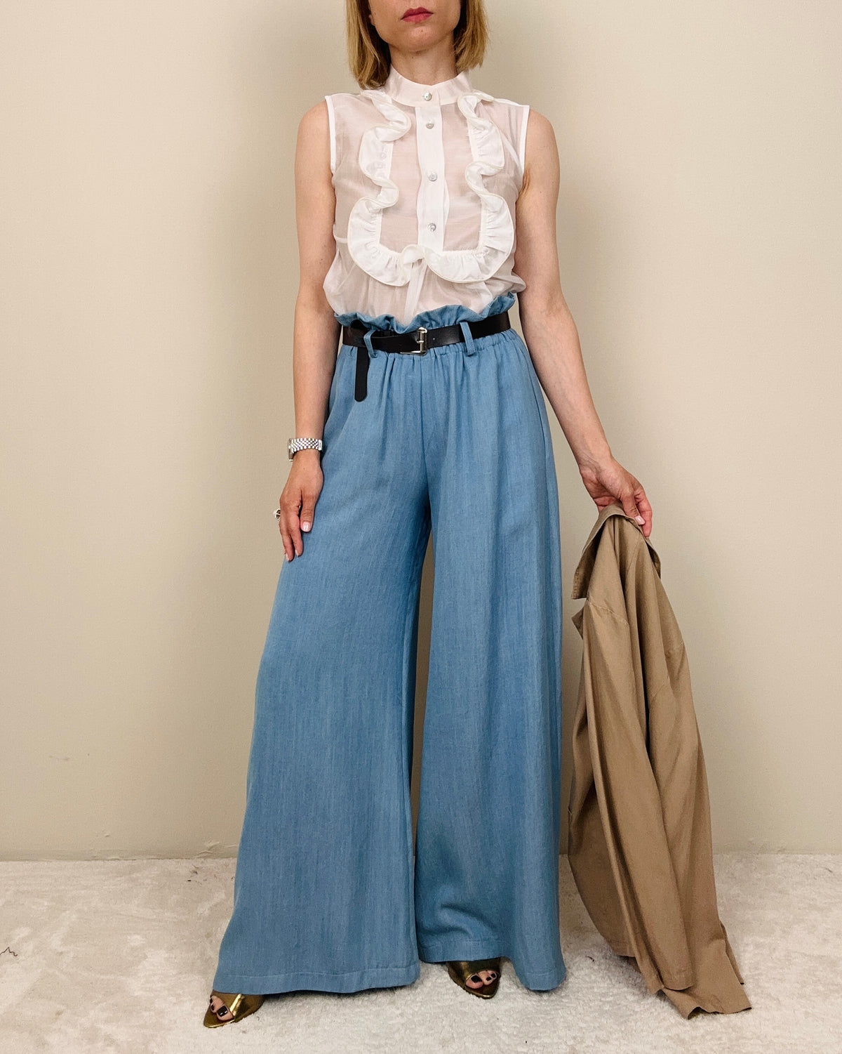 Jeans leggero scivolato con elastico in vita