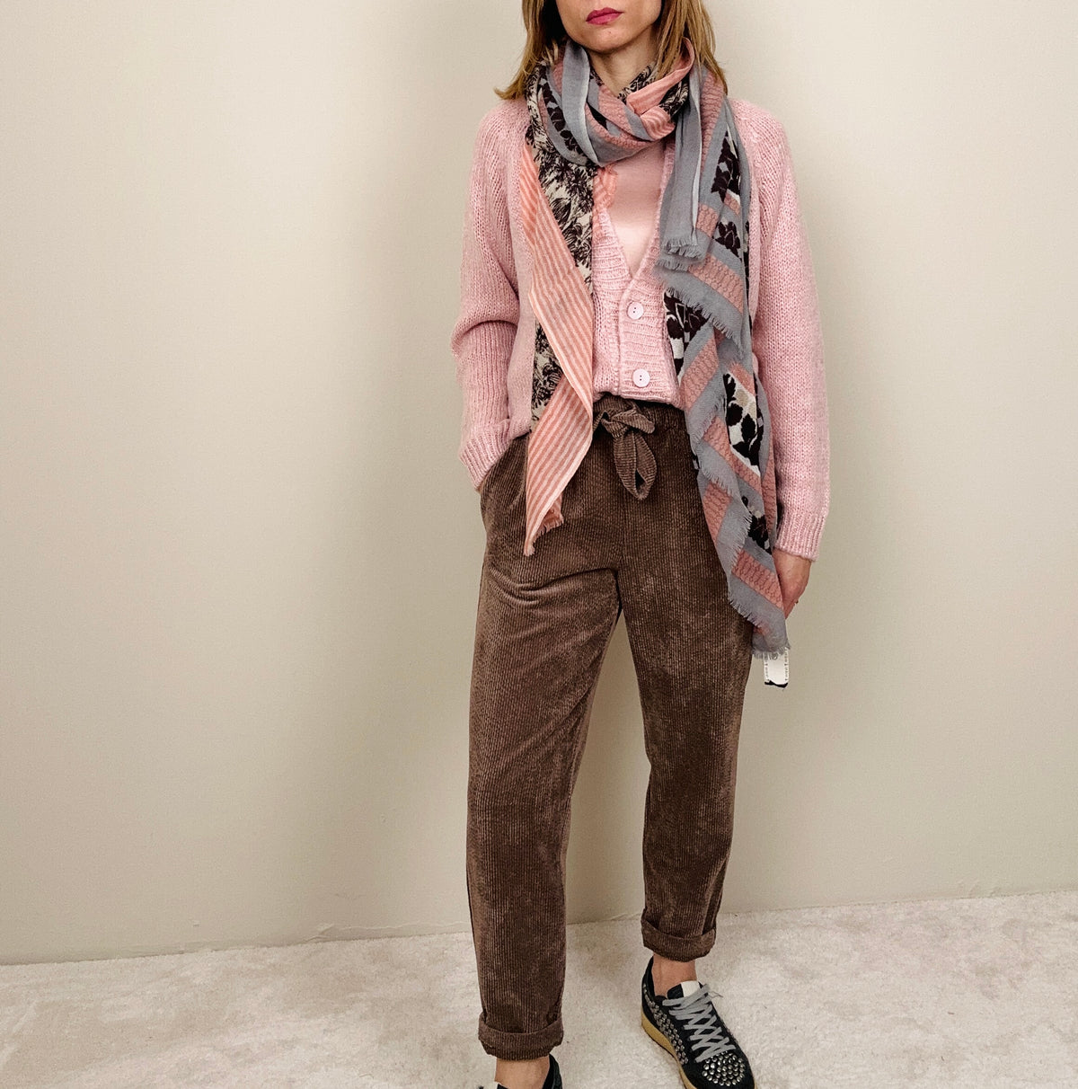 Jogging in velluto taupe