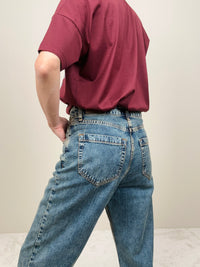 Jeans con balza