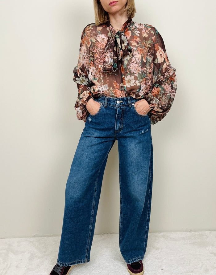 Jeans con gamba larga