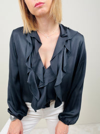 Camicia nera con ruches