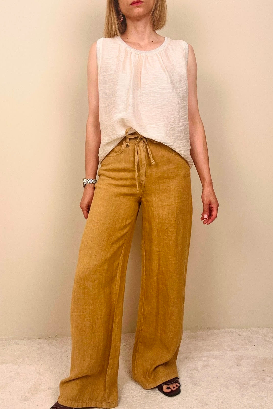 Pantalone in lino color senape