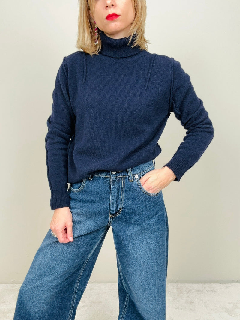 Maglioncino collo alto blu