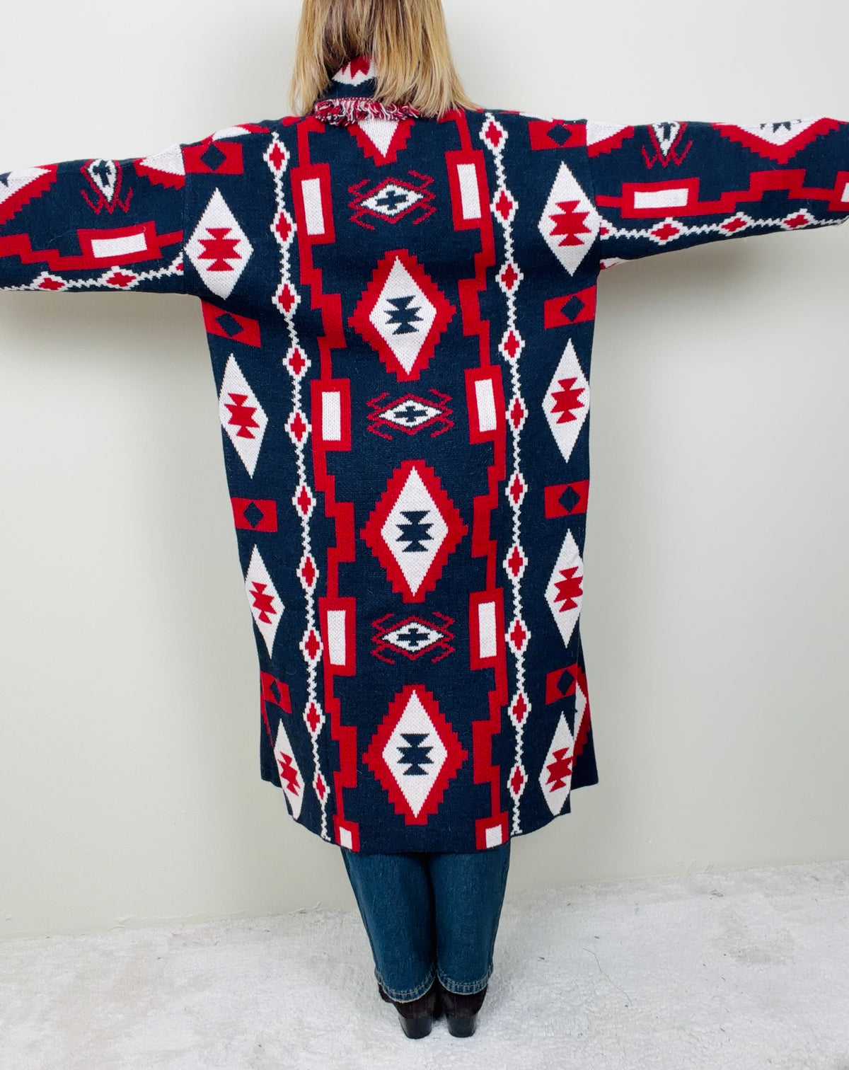 Cardigan geometrico lungo
