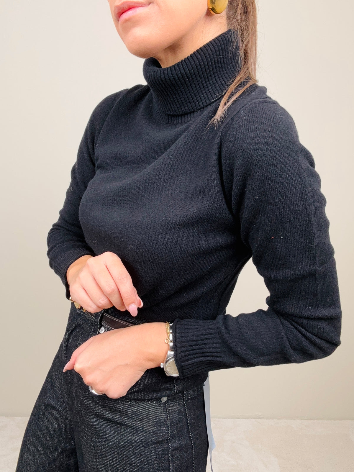 Dolcevita nero in lana merino